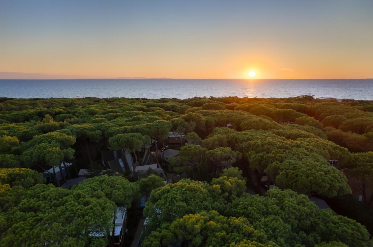 Camping Il Capannino Glamping Village Marina Di Bibbona Exterior photo
